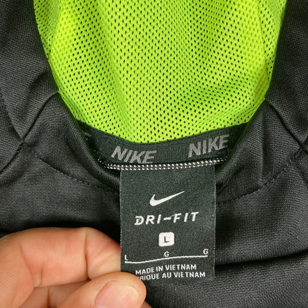 Nike Dri-Fit Hoodie Boys Size L Black Green Pullover Athletic Lightweight Active - Picture 2 of 4